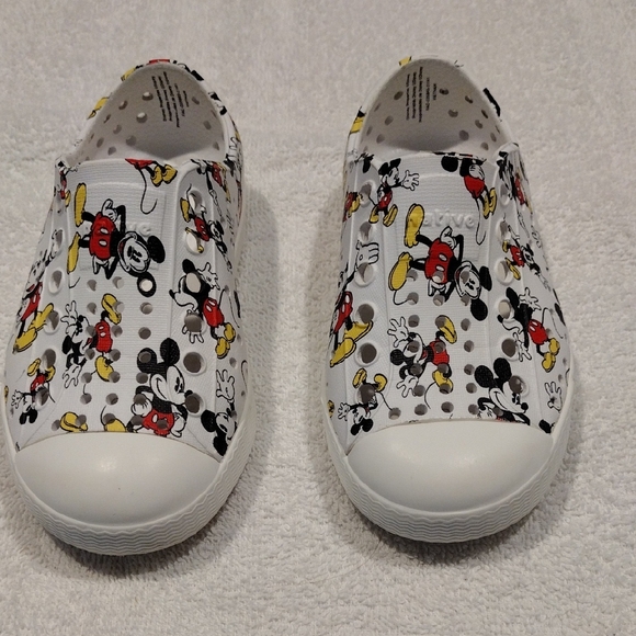 Disney Other - Disney Kids Sneakers - White with Mickey Mouse Design